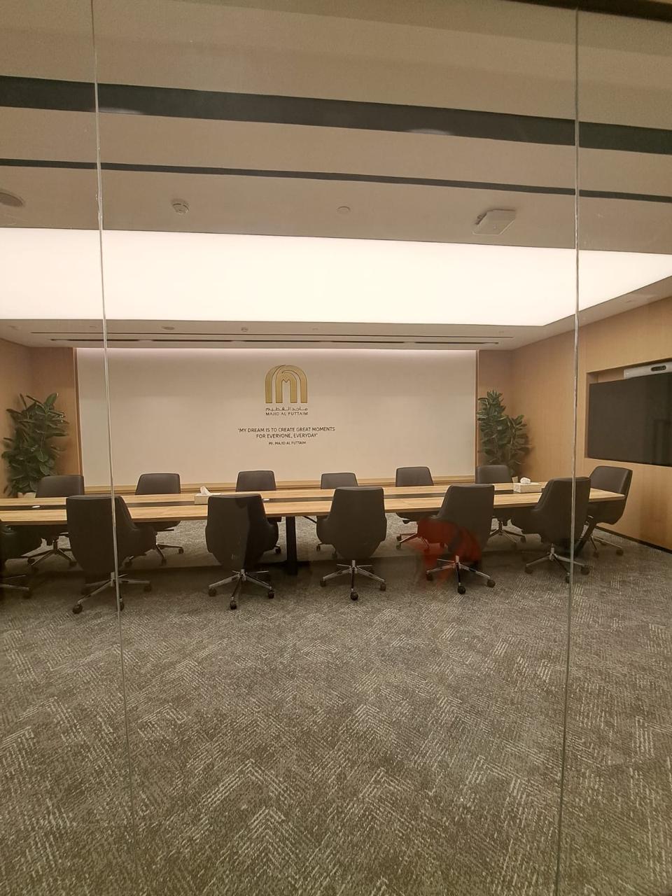 Management offices @ mall of the emirates